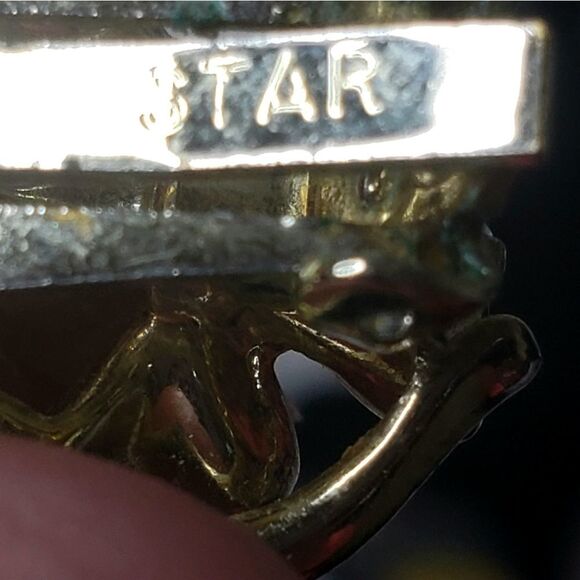 Star | Vintage Enamel & Rhinestone Floral Earrings - Picture 2 of 3